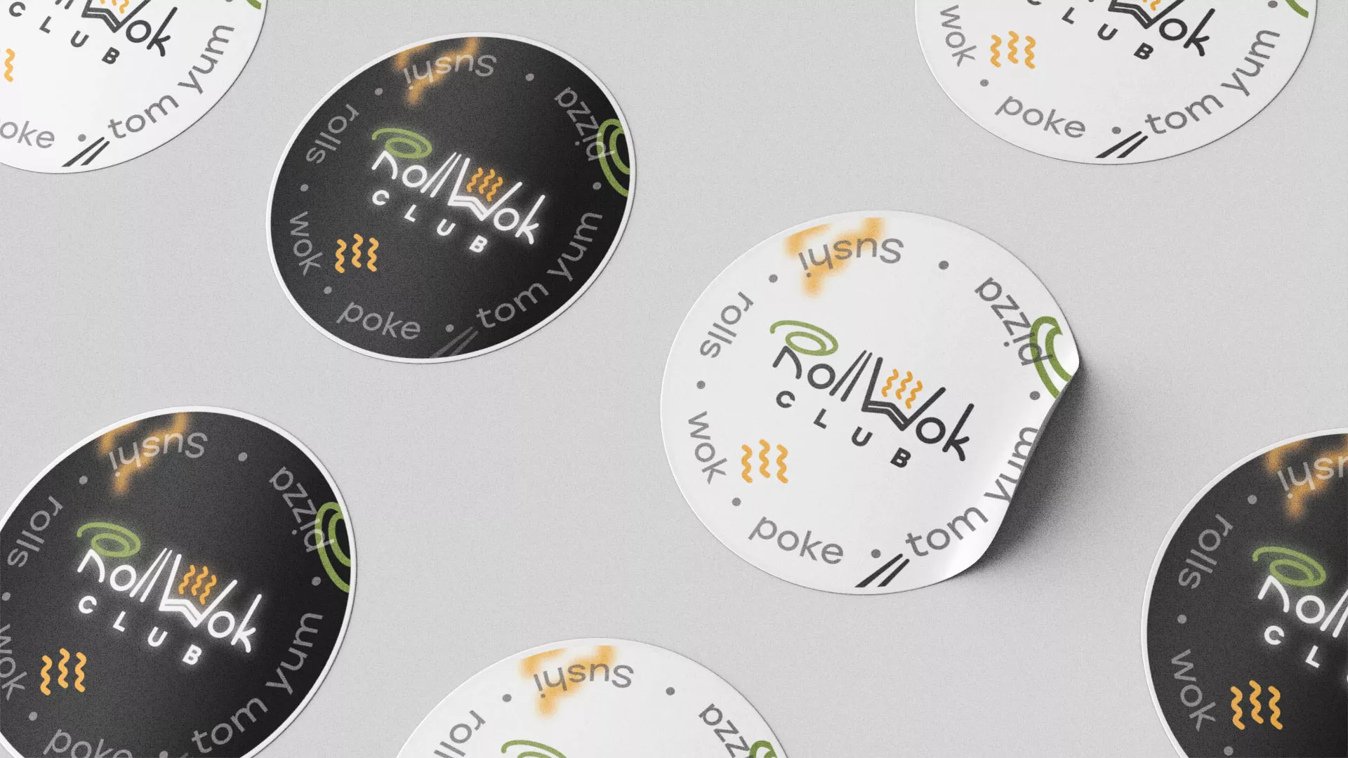 Разработка наклеек для суши-бара «Roll Wok Club» в Сунже